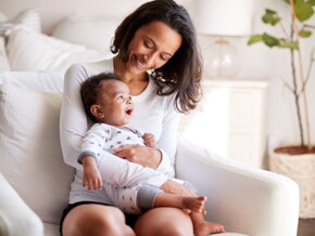How to move from breastfeeding to bottle-feeding: A parents’ guide How to move from breastfeeding to bottle-feeding: A parents’ guide