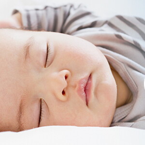 Baby sleep habits_02_LEARN_When will my baby sleep through the night Baby sleep habits_02_LEARN_When will my baby sleep through the night